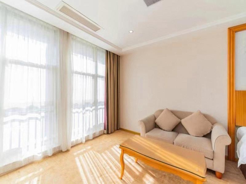 שנג'ן Vienna Hotel Shiyan Guangming Road מראה חיצוני תמונה