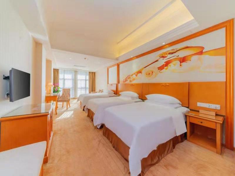 שנג'ן Vienna Hotel Shiyan Guangming Road מראה חיצוני תמונה