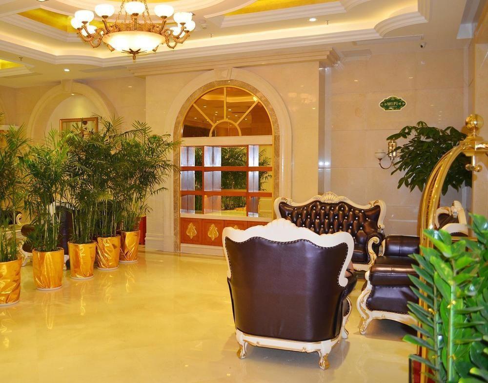 שנג'ן Vienna Hotel Shiyan Guangming Road מראה חיצוני תמונה